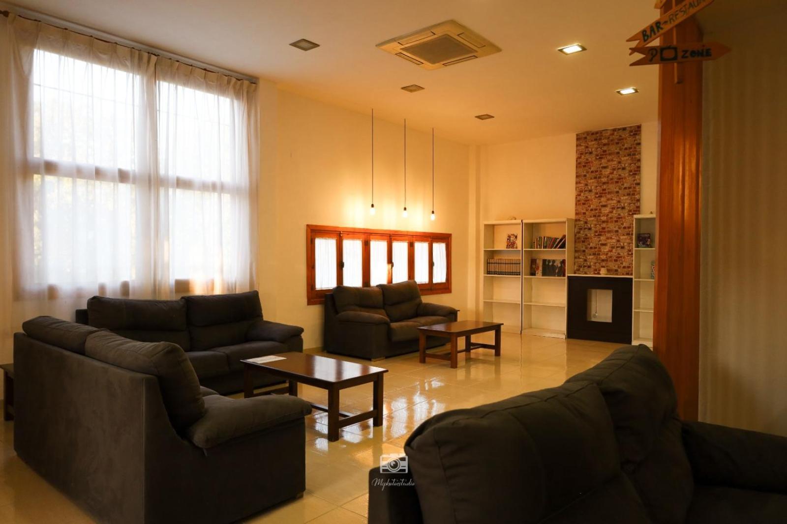 Hospedium Dlj Hostal Ben Nassar Arjona Exterior photo